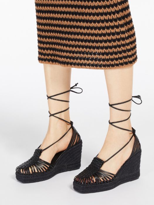 Слика на Weekend Max Mara - Сандали