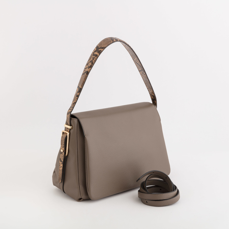 Слика на Carpisa - Чанти