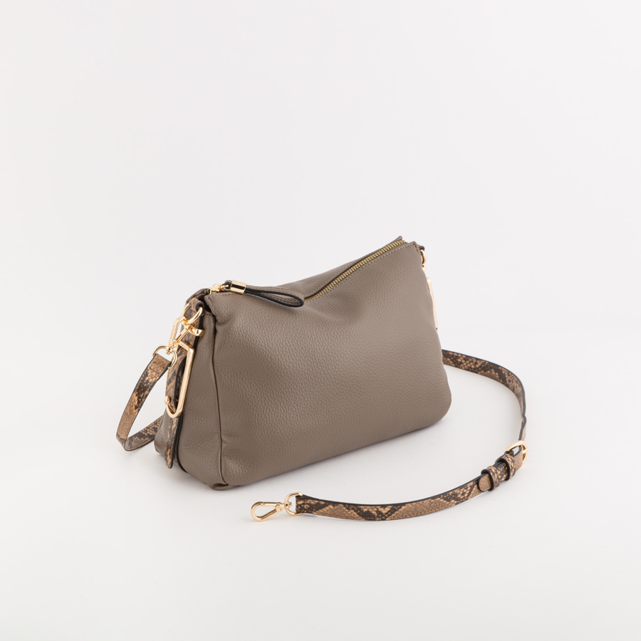 Слика на Carpisa - Чанти