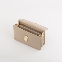 Слика на Carpisa - Чанти