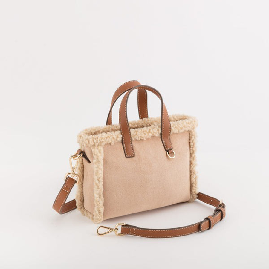 Слика на Carpisa - Чанти