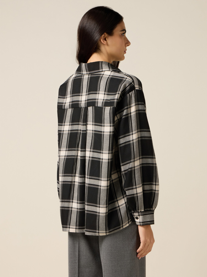 Слика на Oltre - Кошули