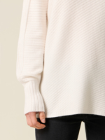 Слика на Oltre - Плетенини и џемпери