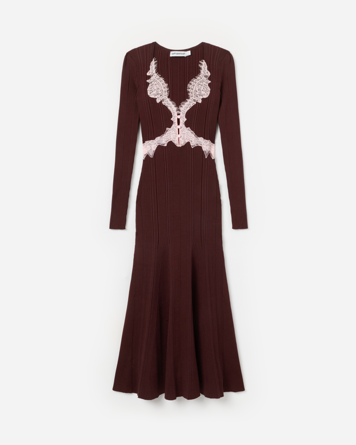 Слика на SELF-PФустани