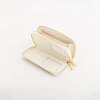 Слика на Carpisa - Паричници