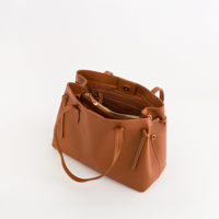 Слика на Carpisa - Чанти