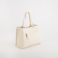 Слика на Carpisa - Чанти