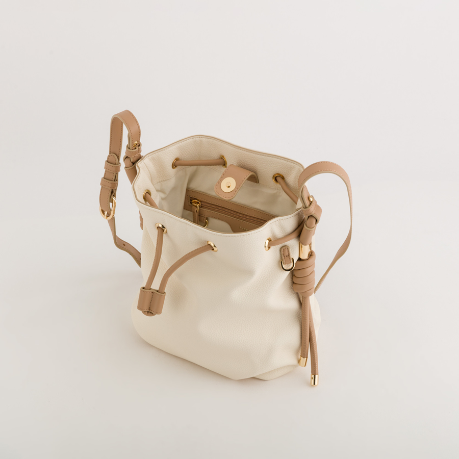 Слика на Carpisa - Модни додатоци