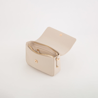 Слика на Carpisa - Чанти