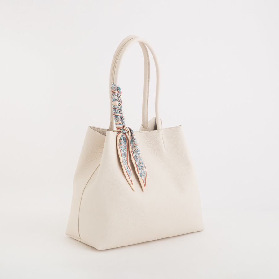 Слика на Carpisa - Чанти