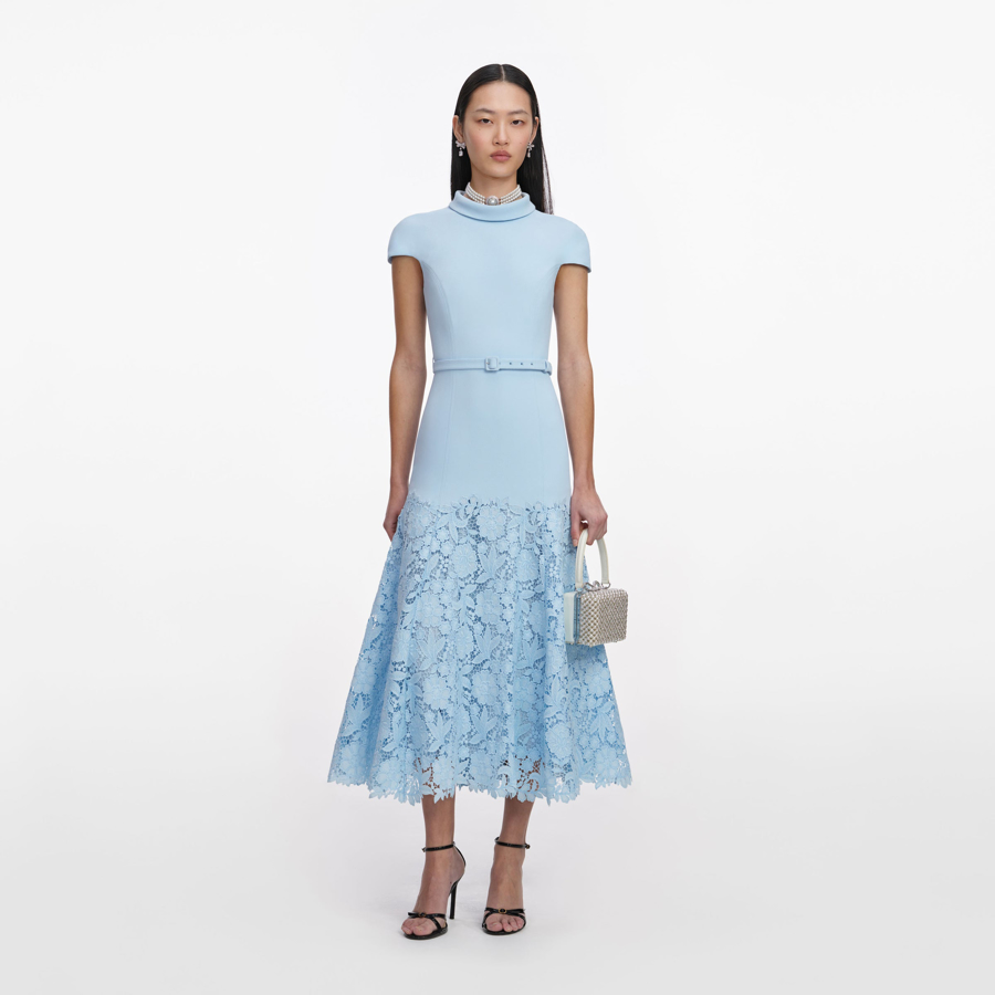 Слика на Self-Portrait - Фустани