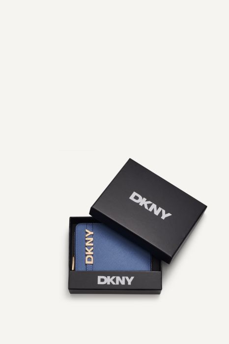 Слика на DKNY - Паричници
