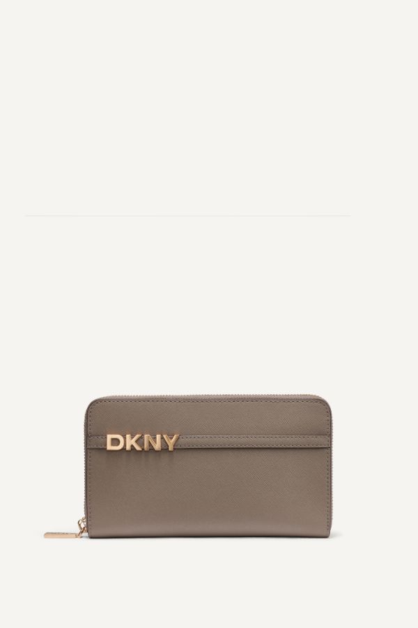 Слика на DKNY - Чанти