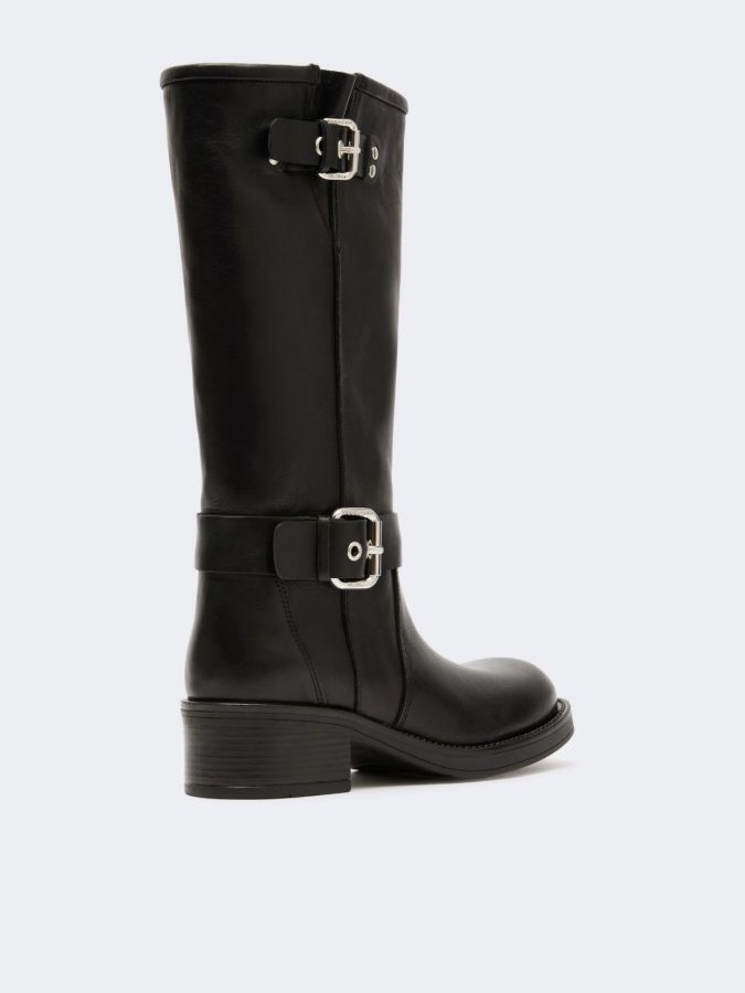 Слика на Weekend MaxMara - Чизми