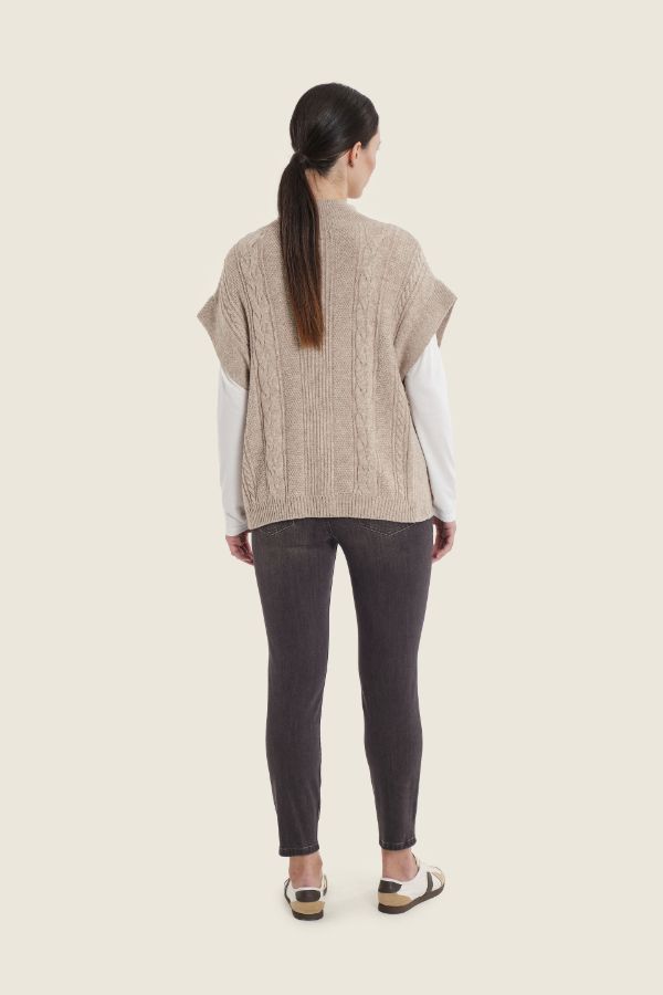 Слика на Gerry Weber - Елеци